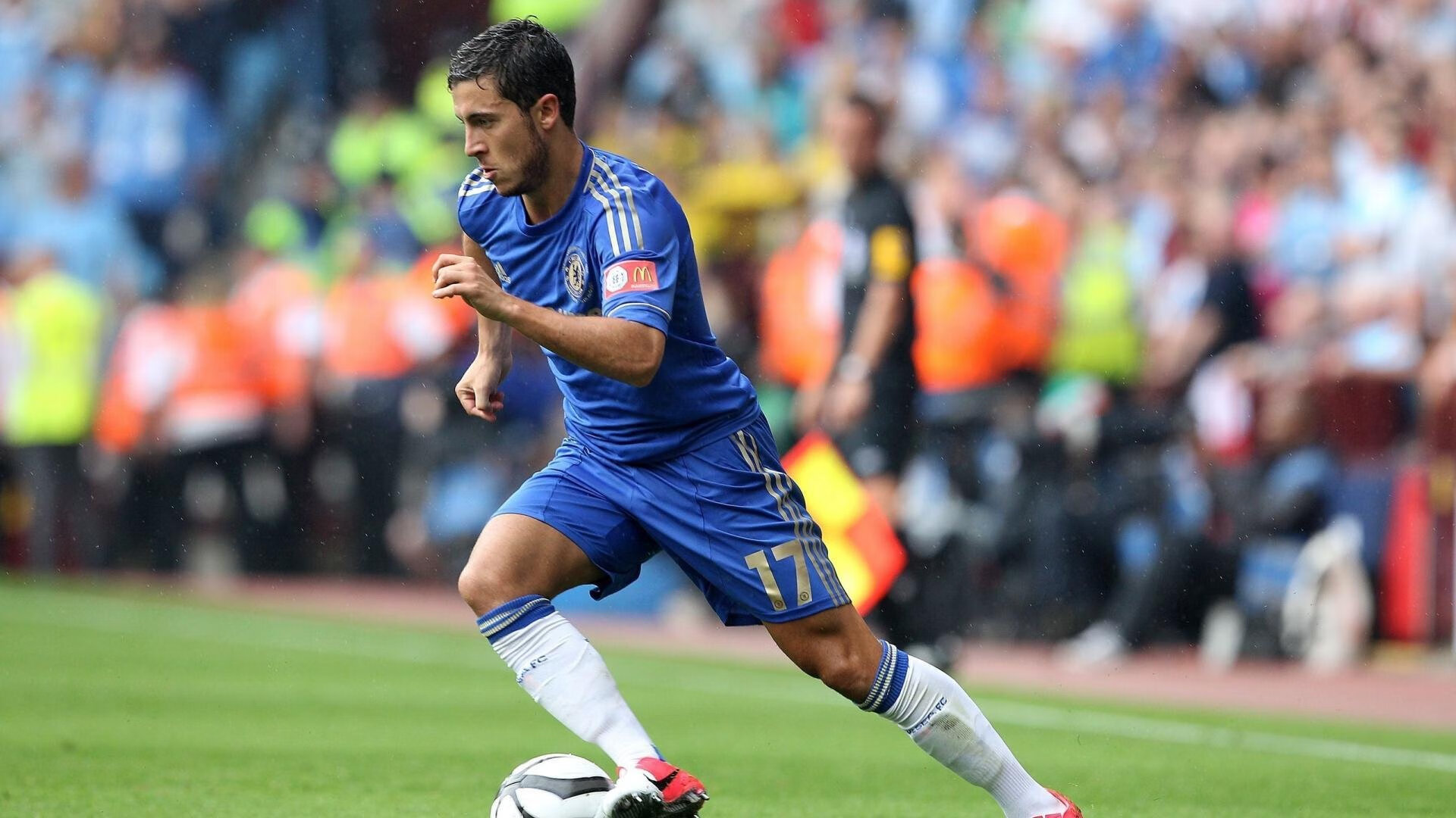 国足球员技术动作稳定提升,国足技术分析